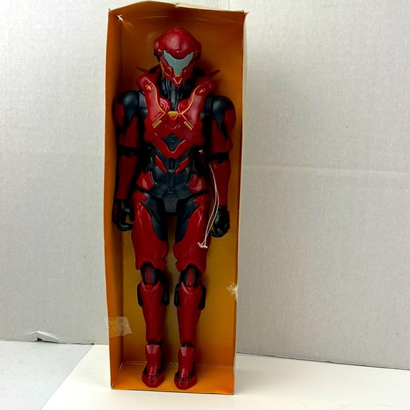 Halo Other - Halo Spartan Vale with SMG 12”